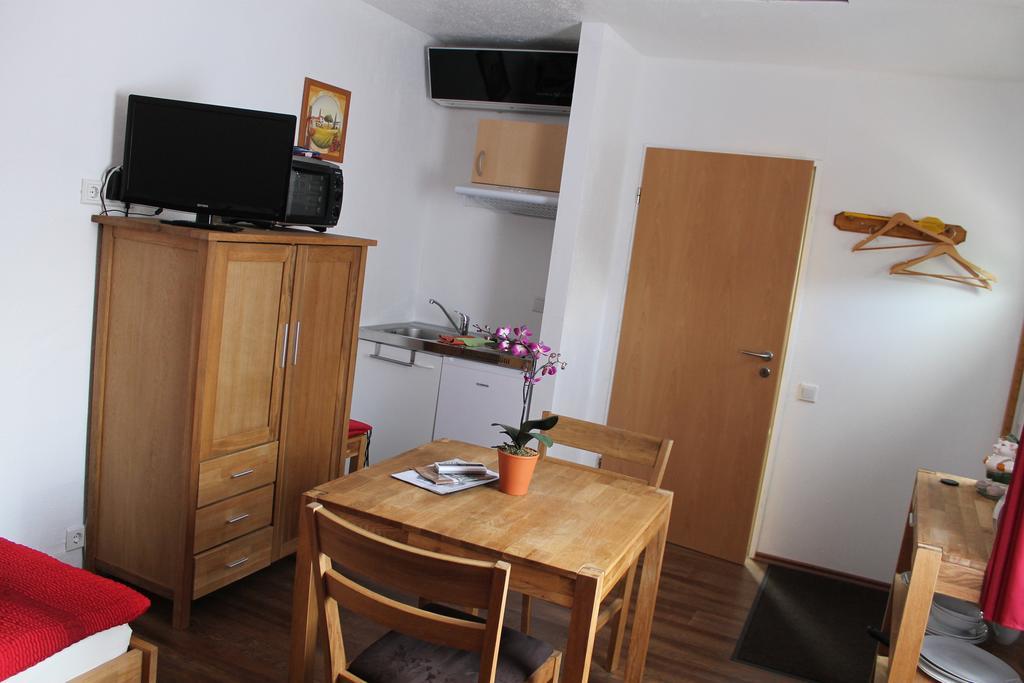 Rockeskyll Gaestehaus Ballmann חדר תמונה